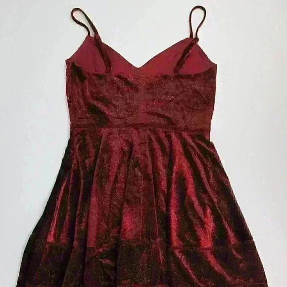 Romeo & Juliet Couture Dresses & Skirts - NWT $195 Romeo+Juliet Couture Women L Velvet Dress